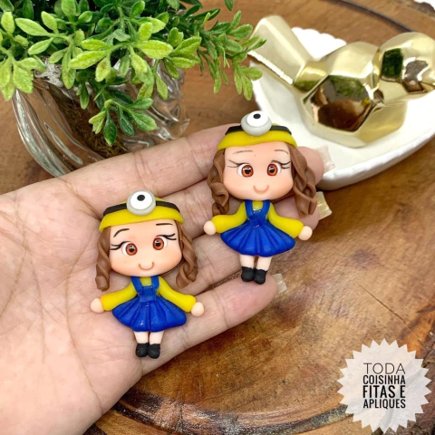 APLIQUE BISCUIT MENINA MINIONS - UNIDADE