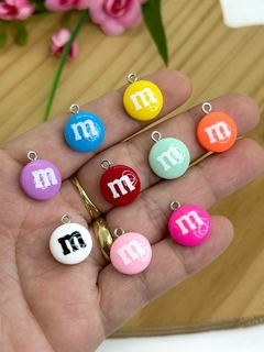 PINGENTE PARA PULSEIRA M&M - PGT123 - 3 UNIDADES