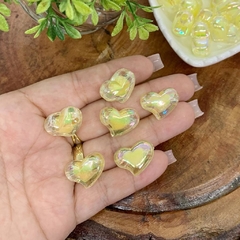 ENTREMEIO ACRÍLICO CORAÇÃO PARA PULSEIRAS AMARELO - CLR98 - 10 UNIDADES