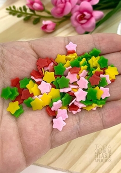 PACOTE APLIQUE BISCUT ESTRELAS COLORIDA- 10 GRAMAS