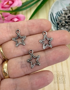 PINGENTE PARA PULSEIRAS ESTRELA VAZADA P - 4 UNIDADES
