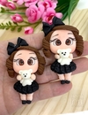 APLIQUE BISQUIT MENINA VESTIDO LÃ PRETO C/ URSO - UNIDADE