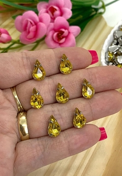 CHATON PRATA ENGRAMPADO GOTA 8x13 MM - 10 UNIDADES - AMARELO