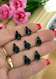 CHATON PRATA ENGRAMPADO GOTA 8x13 MM - 10 UNIDADES - VERDE ESMERALDA