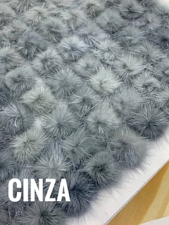 POM POM PELINHO ACHATADO 2,5 CM - 3 UNIDADES DA MESMA COR - Toda Coisinha Fitas e Apliques