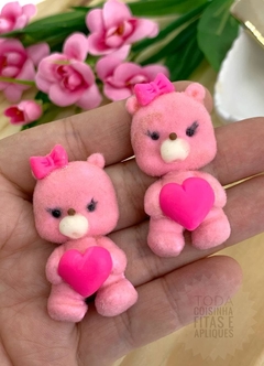 APLIQUE BISCUIT URSO COM CORAÇÃO - UNIDADE
