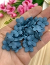 APLIQUE ACRÍLICO FLOR COM FURO M - AZUL - 10 GRAMAS