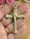 PINGENTE METAL CRUCIFIXO DOURADO - AR65 - UNIDADE - comprar online