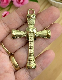 PINGENTE METAL CRUCIFIXO DOURADO - AR65 - UNIDADE - comprar online