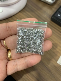 STRASS TERMOCOLANTE PRATA SS6 - 2MM - 5 GRAMAS na internet