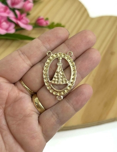 ENTREMEIO METAL DOURADO NOSSA SENHORA APARECIDA - AR24 - UNIDADE