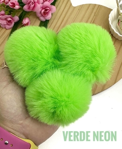 POMPOM BOLA PELO ALTO - 70 MM - UNIDADE - comprar online
