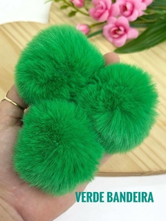 POMPOM BOLA PELO ALTO - 70 MM - UNIDADE