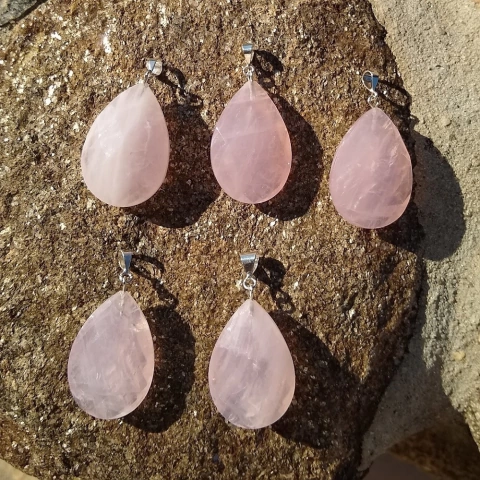 Colar Quartzo Rosa Facetado com Fecho de Prata