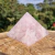 Pirâmide Quartzo Rosa 313 g - comprar online