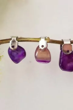 Dije de Agata Morada