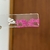 334 - Brinco Maquina de costura - pequeno - rosa glitter