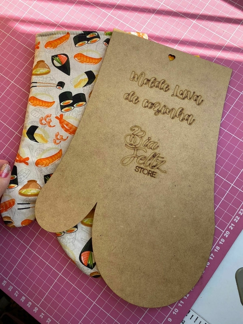 Molde em MDF - Luva de Cozinha