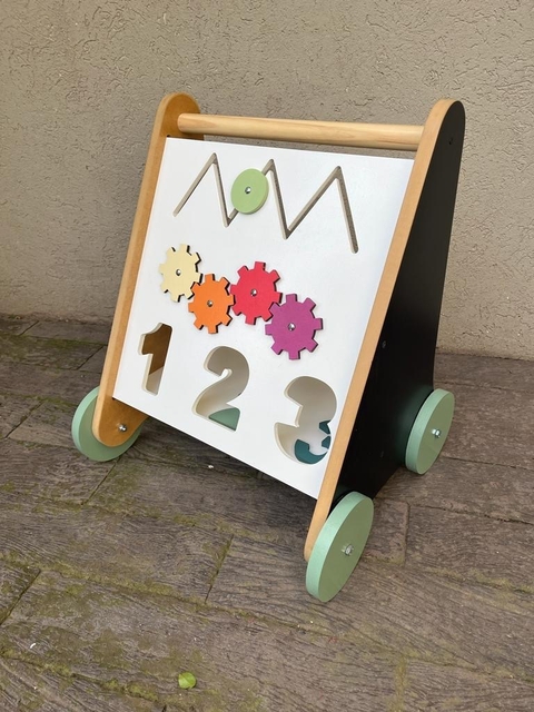 Caminador sensorial Montessori - comprar online