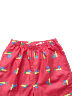 Short Red Colors na internet