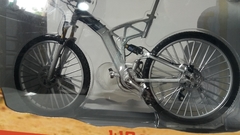 Welly Bike Collection - Audi Design Cross - 62570W - 1:10 na internet