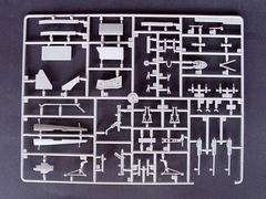 Kit Trumpeter - Vought F4U-4 Corsair - 1:32 - 02222 - loja online
