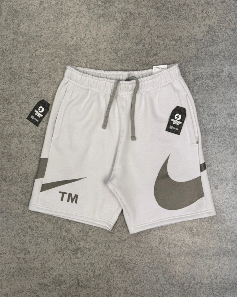 SHORTS MOLETOM NK BIG SWOOSH TM - GELO