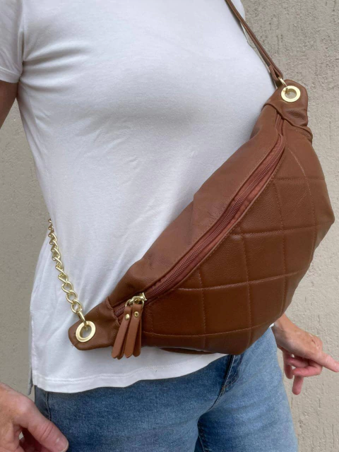 Maxi Pochete Couro Chocolate / Ouro