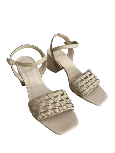 Sandália Sonho Tira Tramada CREAM/ Salto Bloco MÉDIO - comprar online