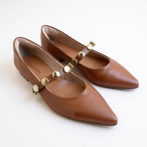 Sapatilha Boneca Couro Camel/ Esferas Ouro - comprar online