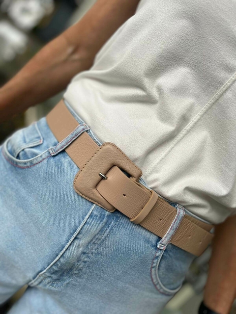 Cinto Fabricia em Couro Nude P