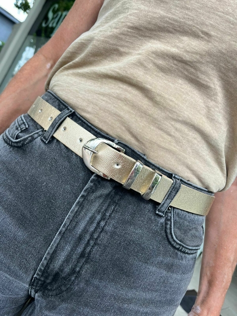 Cinto Eloa Couro Ouro Light/ Prata P