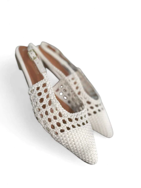 Sapatilha Slingback Couro Tressê Off White - comprar online