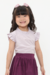 Blusa  Lilás com detalhes em babados e abertura nas costas. Garanta conforto e estilo para seu pequena. Petit Môme