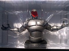 Ultron Bustos de Colección