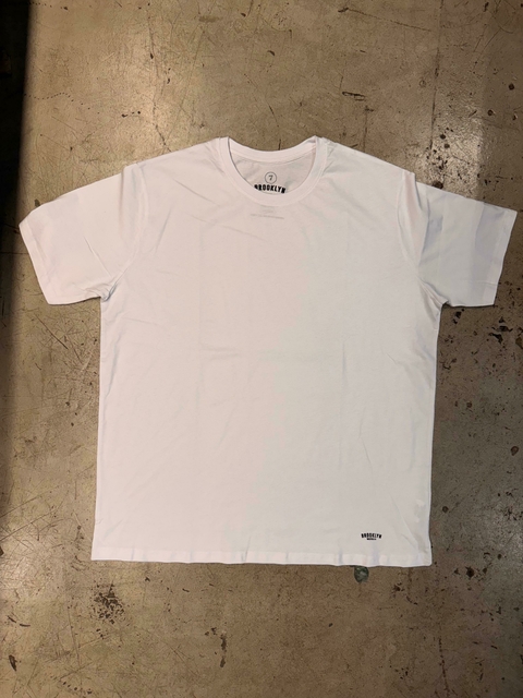 Remera Basics - Blanco - comprar online