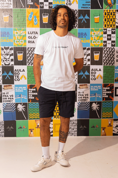 Imagem do CAMISETA "CALOR PRAIA"