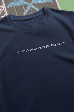CAMISETA "SOMBRA AND WATER FRESCA" na internet