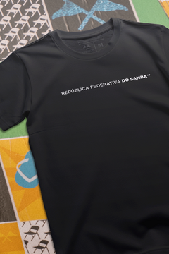 CAMISETA "REPÚBLICA FEDERATIVA DO SAMBA" - comprar online