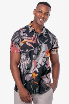 CAMISA ESTAMPADA AVE DO PARAÍSO