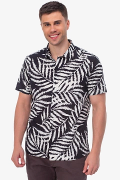 CAMISA ESTAMPADA FOLHAGEM