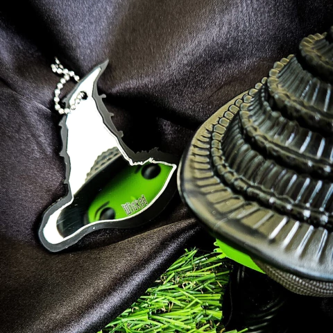 Espelho de bolsa Bruxa Má do Oeste. - comprar online