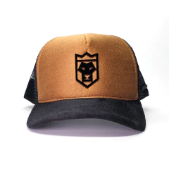 Boné Camurça Caramelo Aba Preto Rede Preto Tag Preto - comprar online