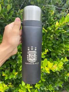 TERMO CAMPEONES DEL MUNDO - TIENDA TODA TU PASION