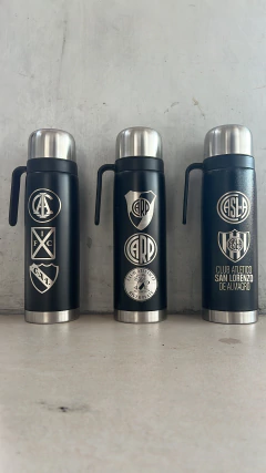 TERMO PINTADO CON GRABADO A ELECCION - comprar online