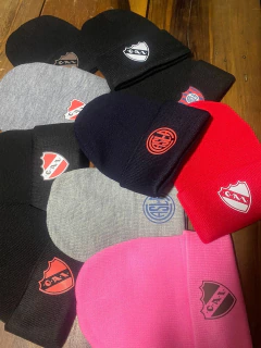 Imagen de GORRO DE LANA DISEÑO A ELECCION