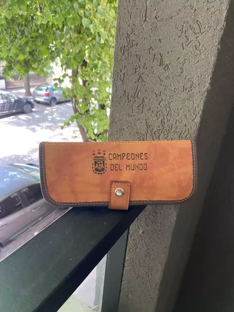 ESTUCHE CUBIERTOS CAMPEONES DEL MUNDO