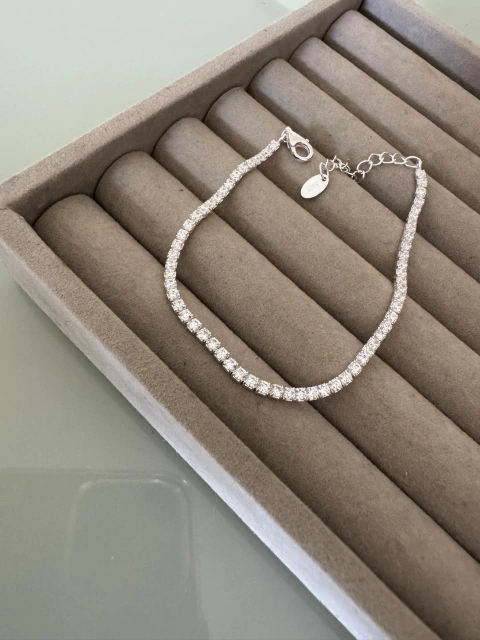 PULSEIRA RIVIERA CRISTAL COM ALONGADORA