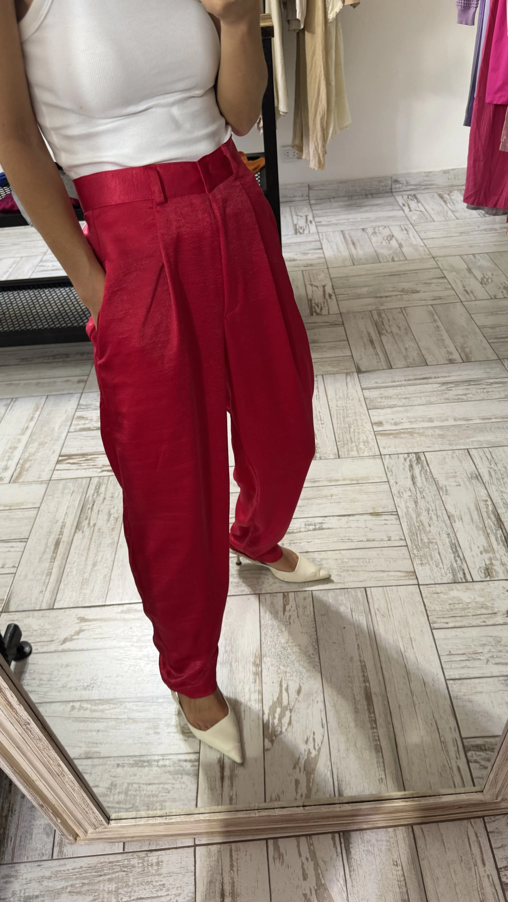 Pantalon Bermellon thumbnail 3