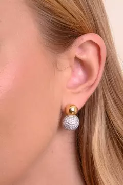 Brinco Bola Dois Banhos Cravejado | Ouro 18k e Ródio Branco na internet